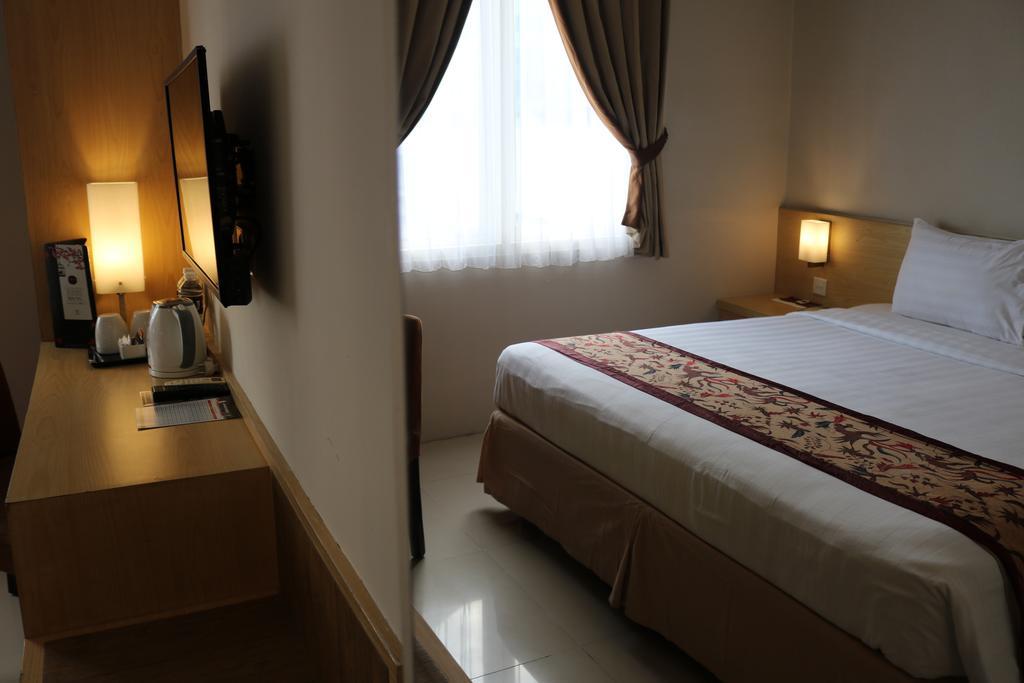 Bekizaar Hotel Surabaya Dış mekan fotoğraf