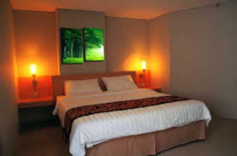 Bekizaar Hotel Surabaya Dış mekan fotoğraf