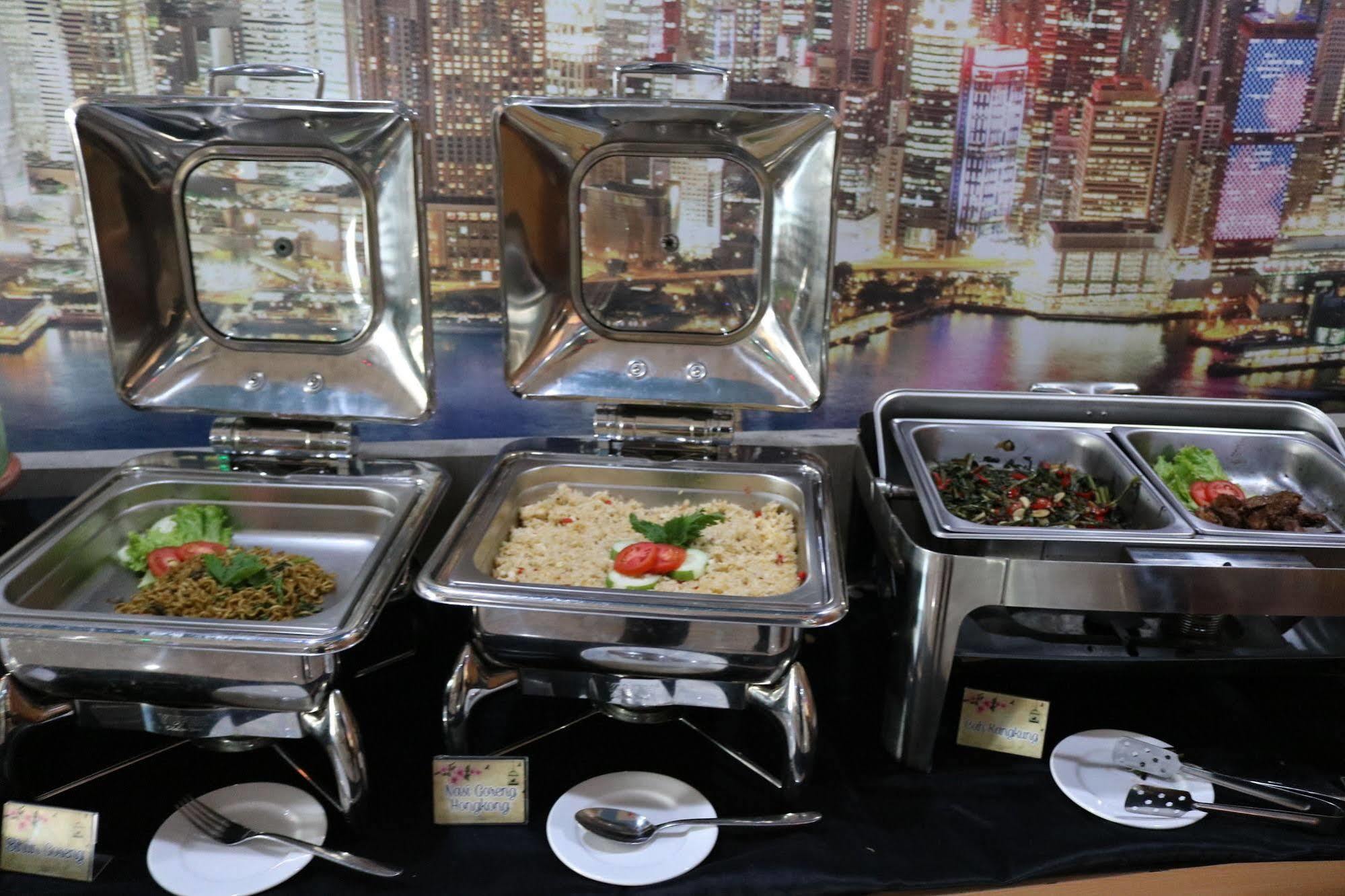 Bekizaar Hotel Surabaya Dış mekan fotoğraf